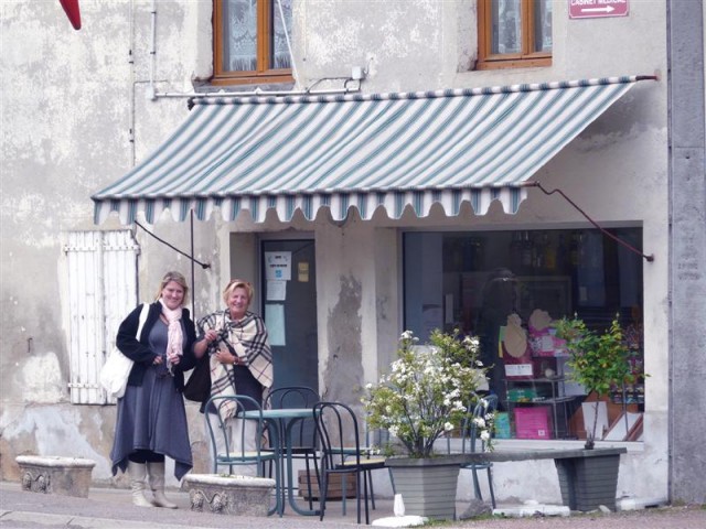 Painting a week  in the Morvan France 2
